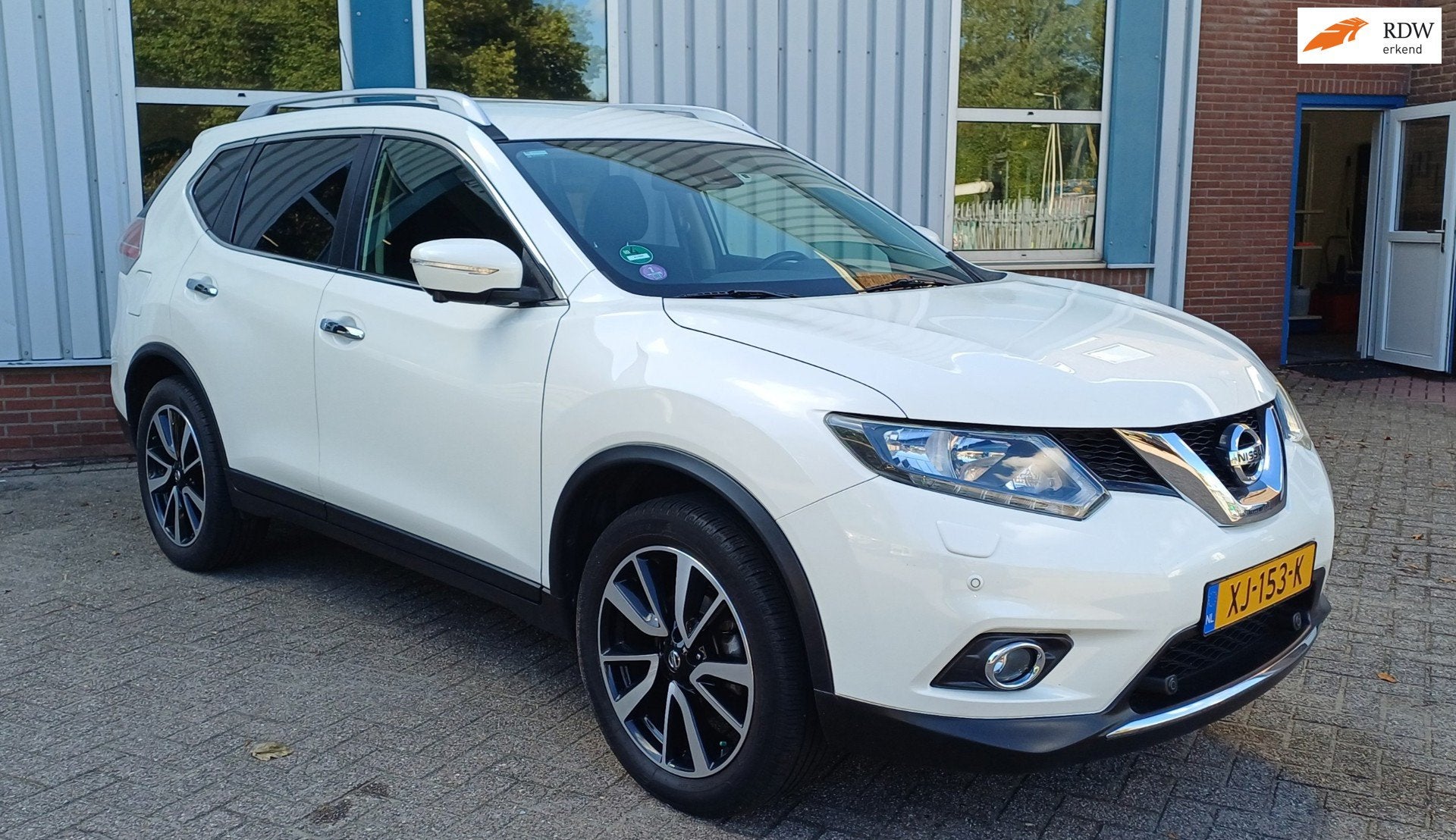 Nissan X-Trail 1.6 DIG-T Connect Edition nav ,cruise ,trekha, Auto's, Voorwielaandrijving, Dealer onderhouden, 1618 cc, Euro 6
