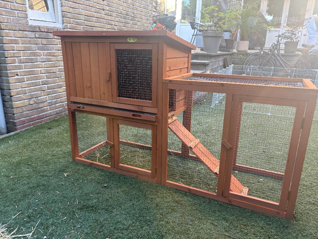 Konijnenhok 1 week gebruikt, Ophalen, 110 cm of meer, 60 tot 90 cm, Zo goed als nieuw