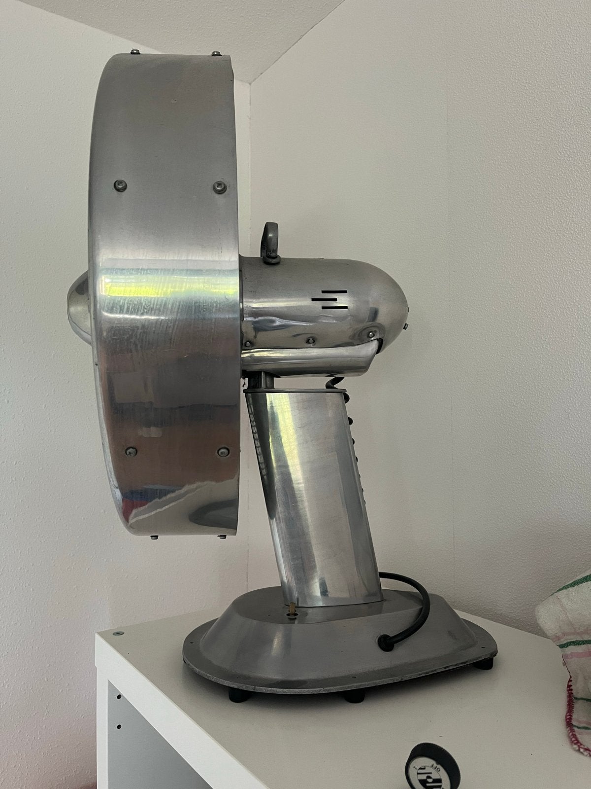 Metalen ventilator - werkend, schakelaar defect, Witgoed en Apparatuur, Ophalen, Niet werkend, Tafelventilator