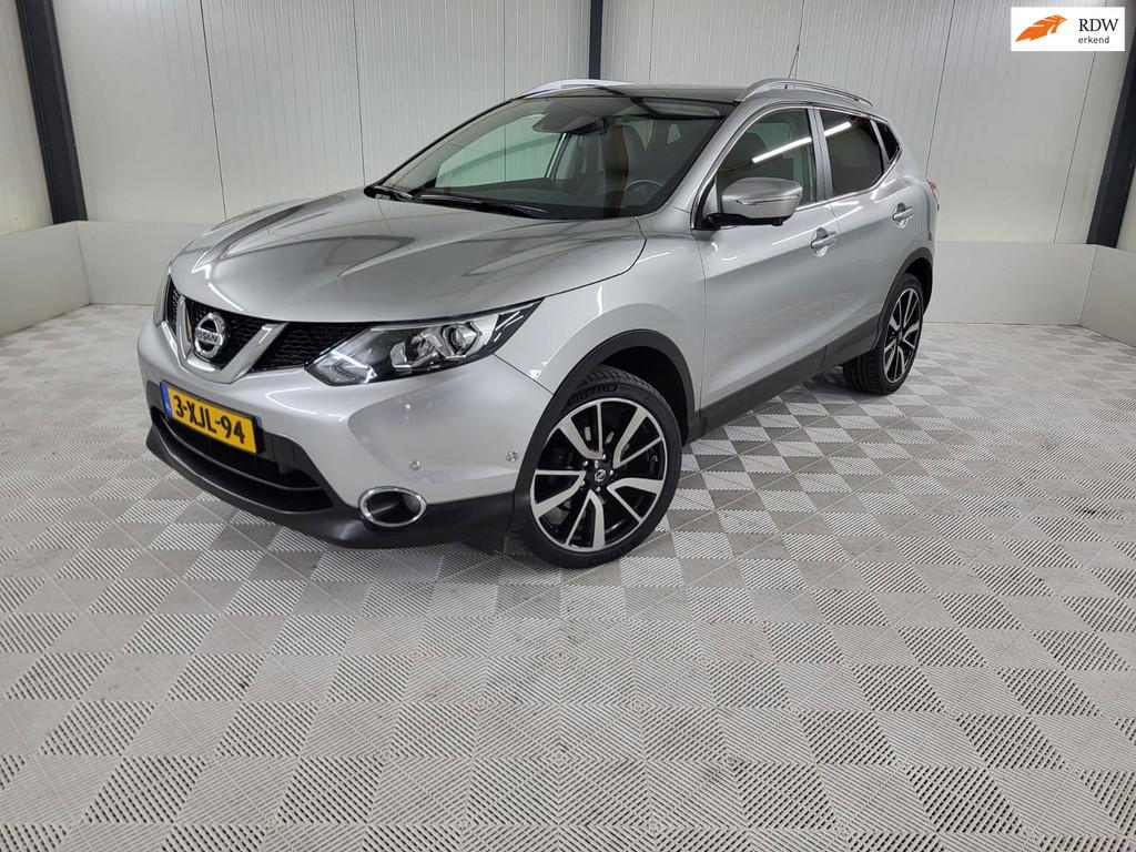 Nissan Qashqai 1.2 Tekna, Trekhaak, Leder, Camera, Panodak,, Auto's, Voorwielaandrijving, Euro 5, Gebruikt, Zwart