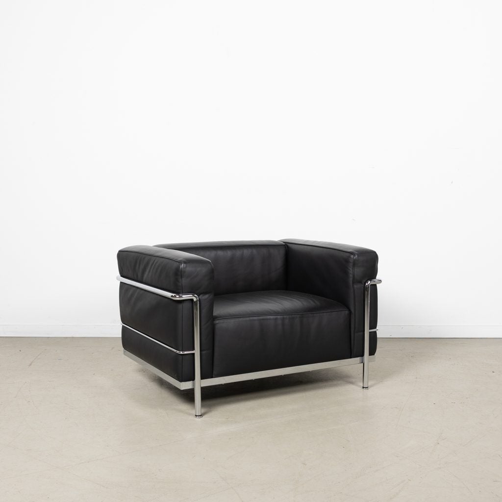 Cassina LC3 Fauteuil Zwart Leer, Huis en Inrichting, Niet ingevuld, Niet ingevuld, Leer, Nieuw