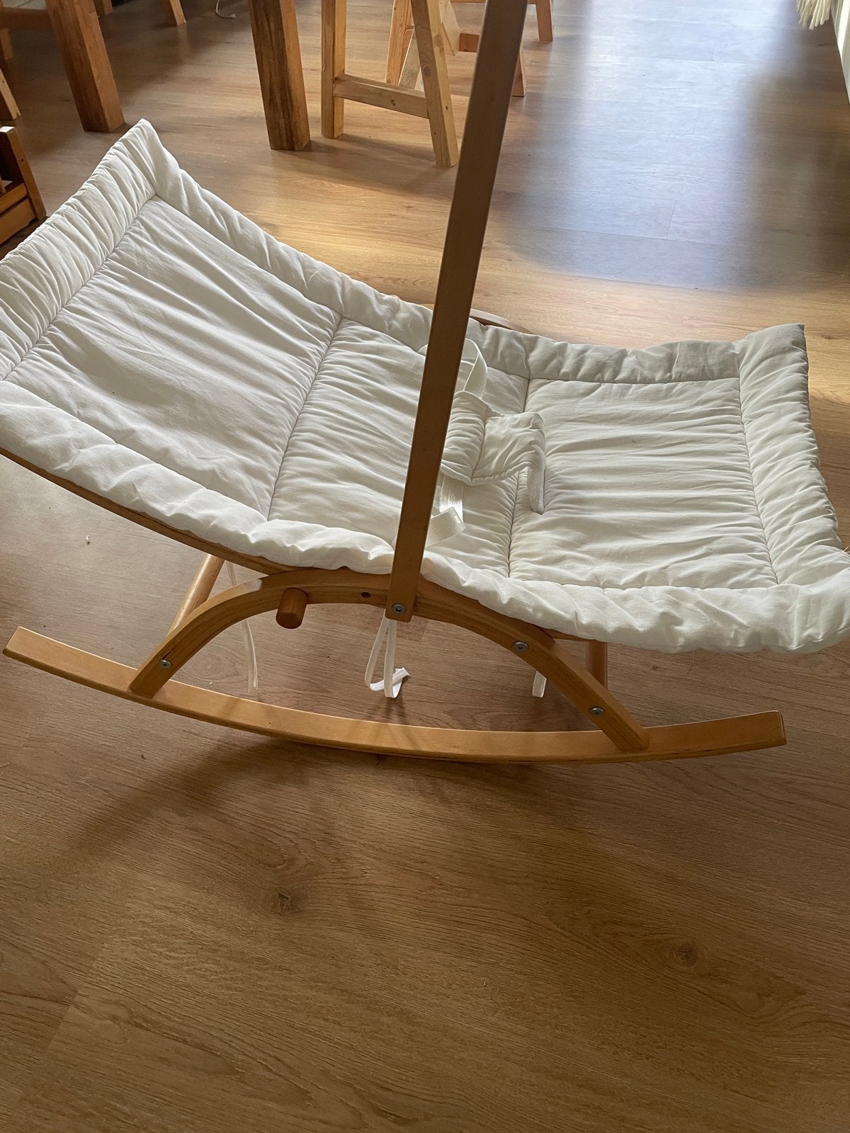 Houten Wipstoel Baby met Zachte Bekleding, Overige merken, Gebruikt, Wipstoel, Ophalen of Verzenden
