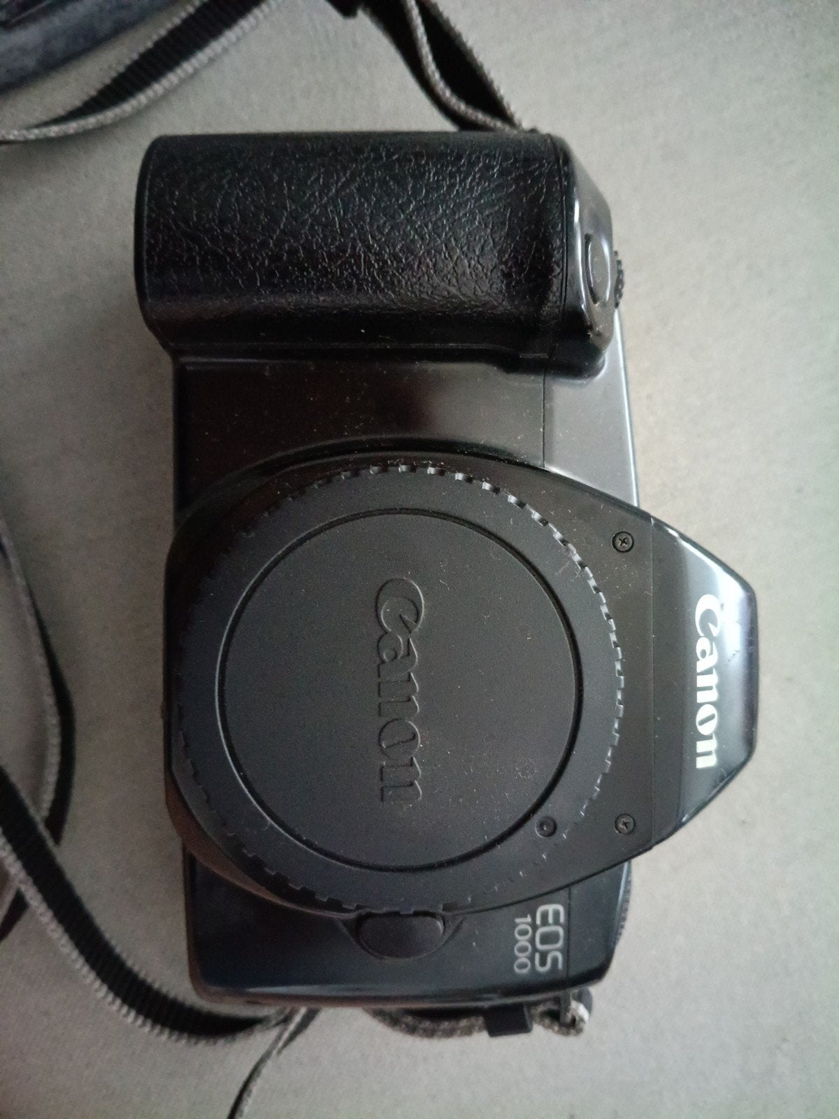 Canon EOS 1000 Analoge Spiegelreflexcamera, Ophalen of Verzenden, Gebruikt, Spiegelreflex, Canon