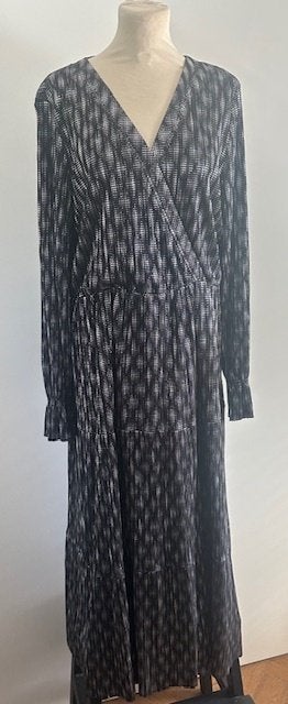 Zwart / Zilveren jurk Caroline Biss maat 42-44, Kleding | Dames, Jurken, Verzenden, Zwart, Maat 42/44 (L), Nieuw