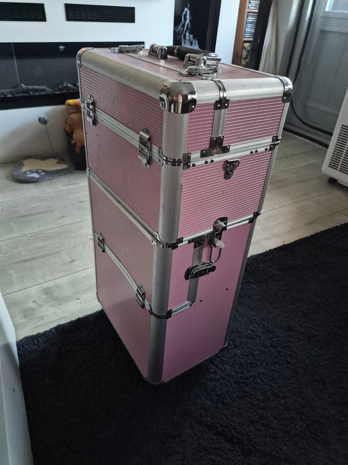 Hobby koffer, Ophalen
