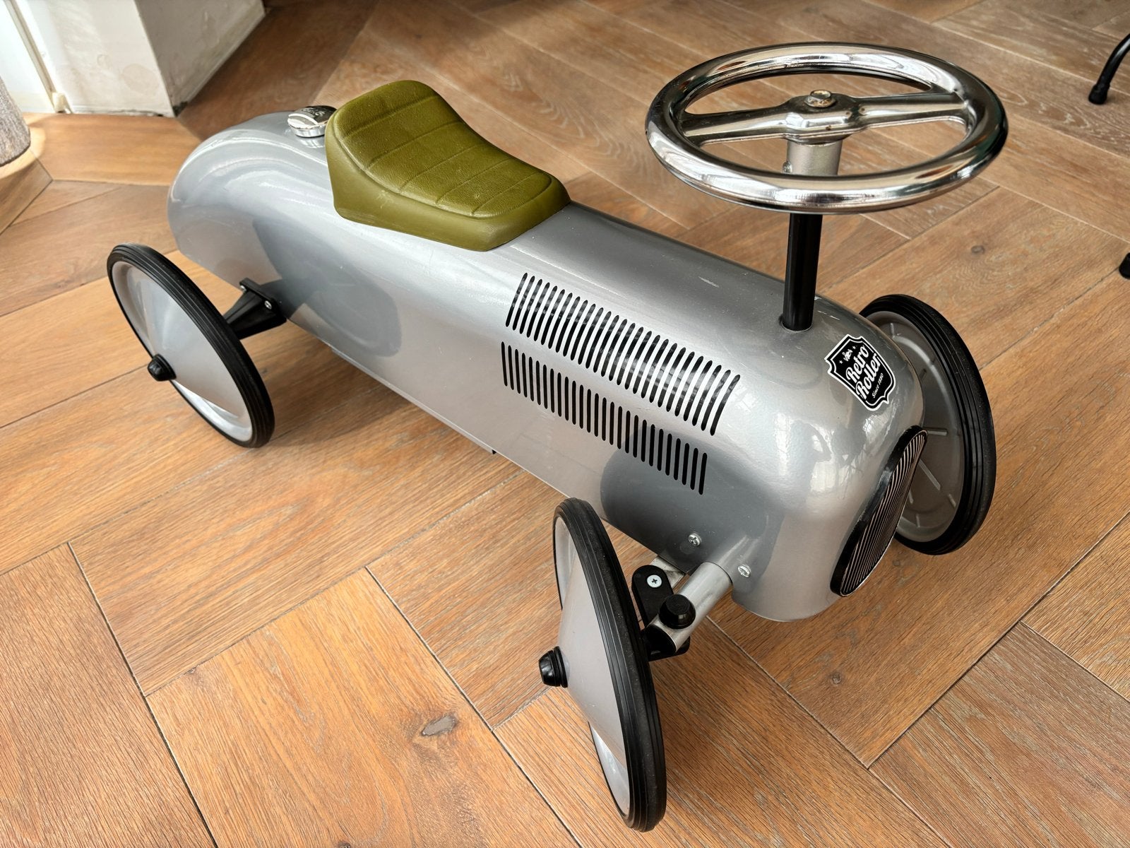Loopauto Retro Roller, Ophalen, Zo goed als nieuw