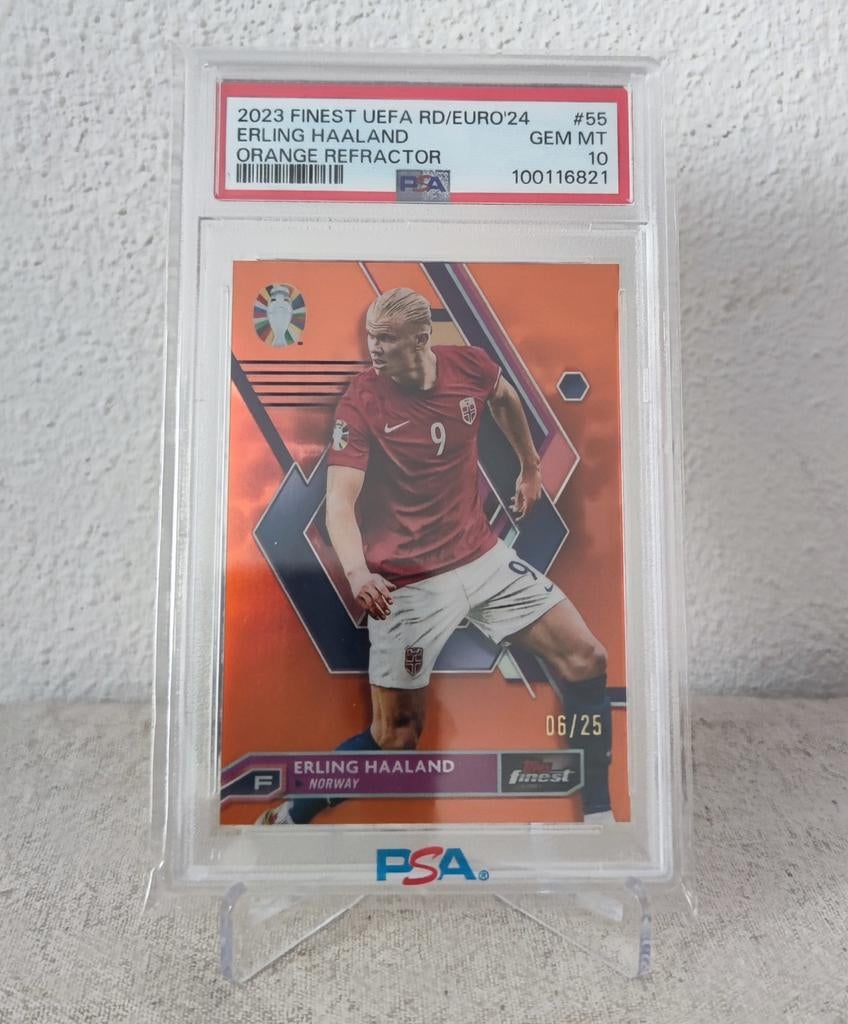 Erling Haaland Orange Refractor PSA 10 - Topps Finest UEFA, Ophalen of Verzenden, Nieuw, Buitenlandse clubs, Spelerskaart