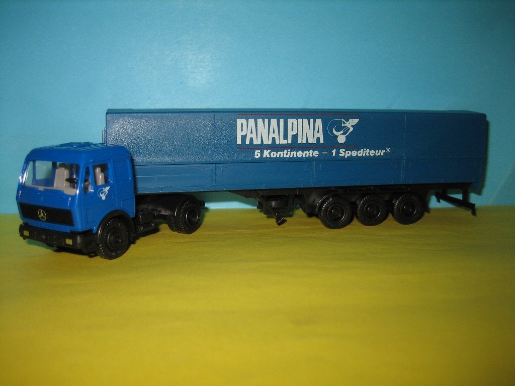 Panalpina  MERCEDES met oplegger  Herpa, Ophalen of Verzenden, Zo goed als nieuw, Bus of Vrachtwagen, Herpa