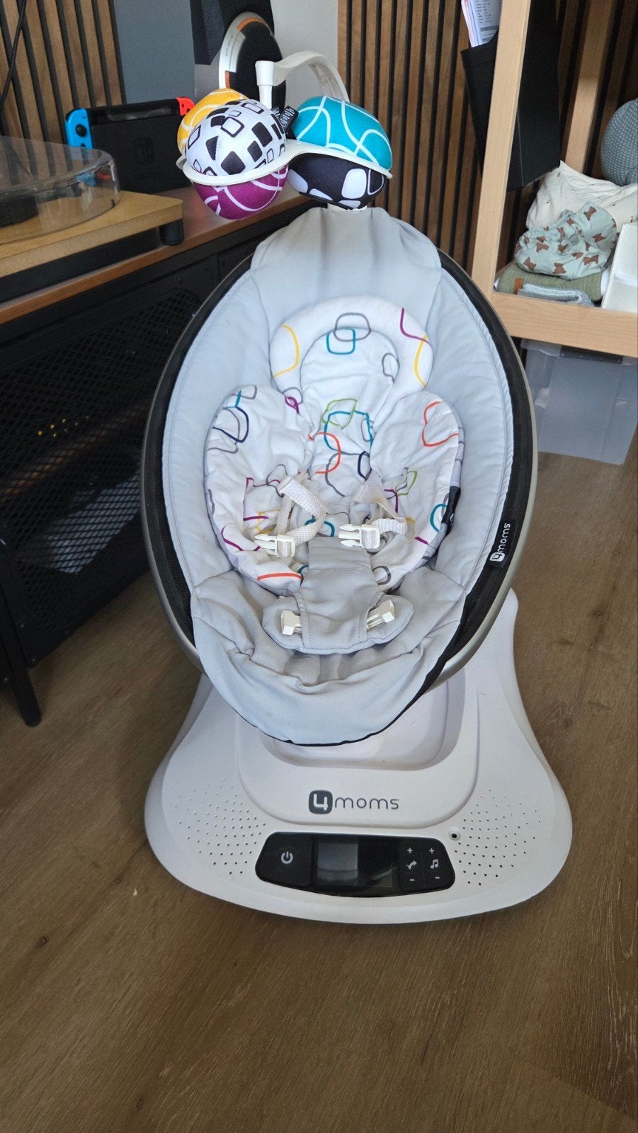 4moms MamaRoo 4.0 Babywipper, Ophalen