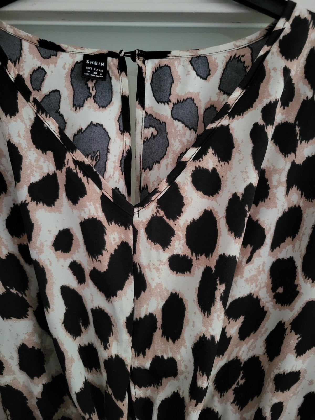 Shein korte panter jumpsuit maat M - Zo goed als nieuw, Kleding | Dames, Maat 38/40 (M), Bruin, Ophalen of Verzenden, Zo goed als nieuw