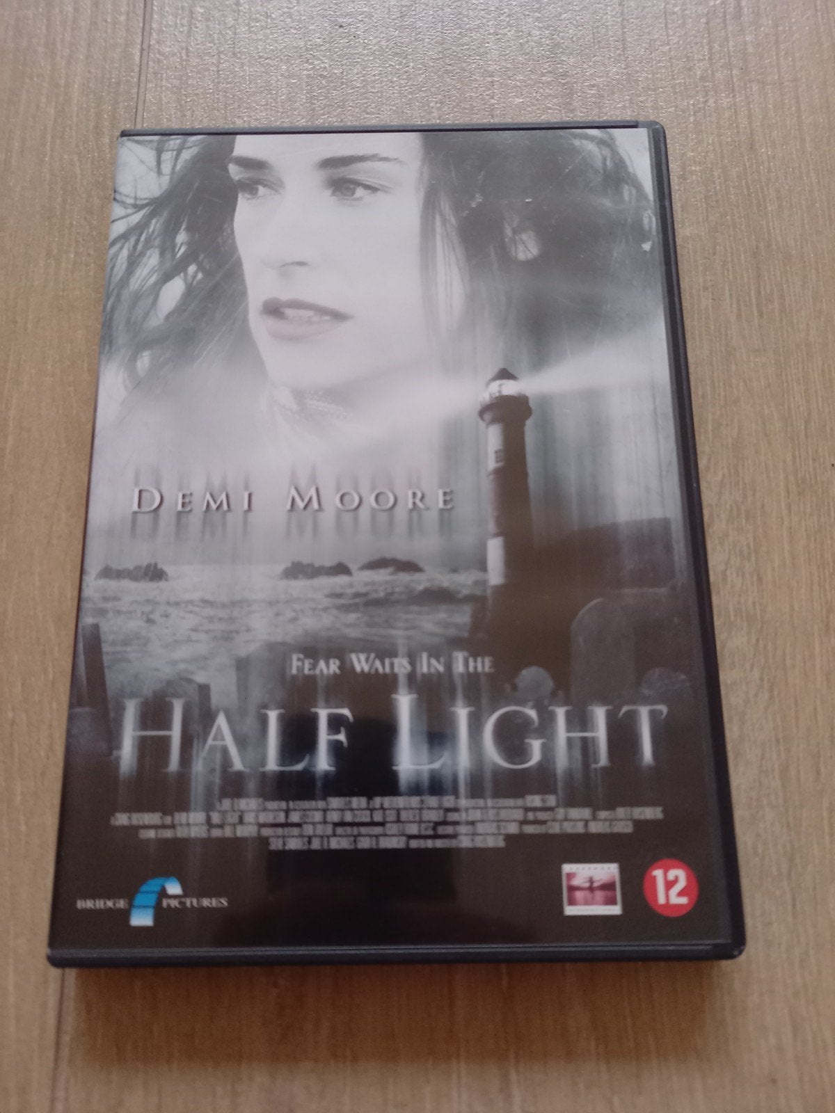 Half Light origineel, Alle leeftijden, Ophalen of Verzenden, Zo goed als nieuw