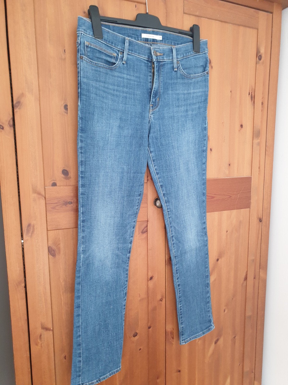 Levi's Slimming Slim Jeans W31 L32, Kleding | Dames, Spijkerbroeken en Jeans, Ophalen of Verzenden