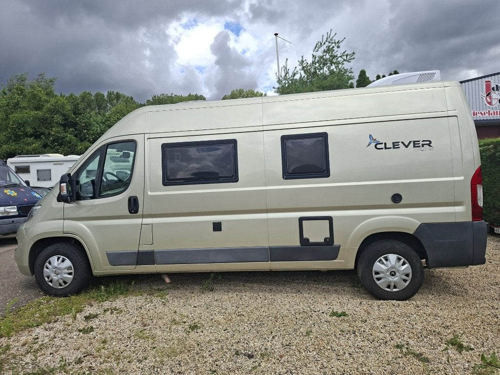 Caravans And Camping TE