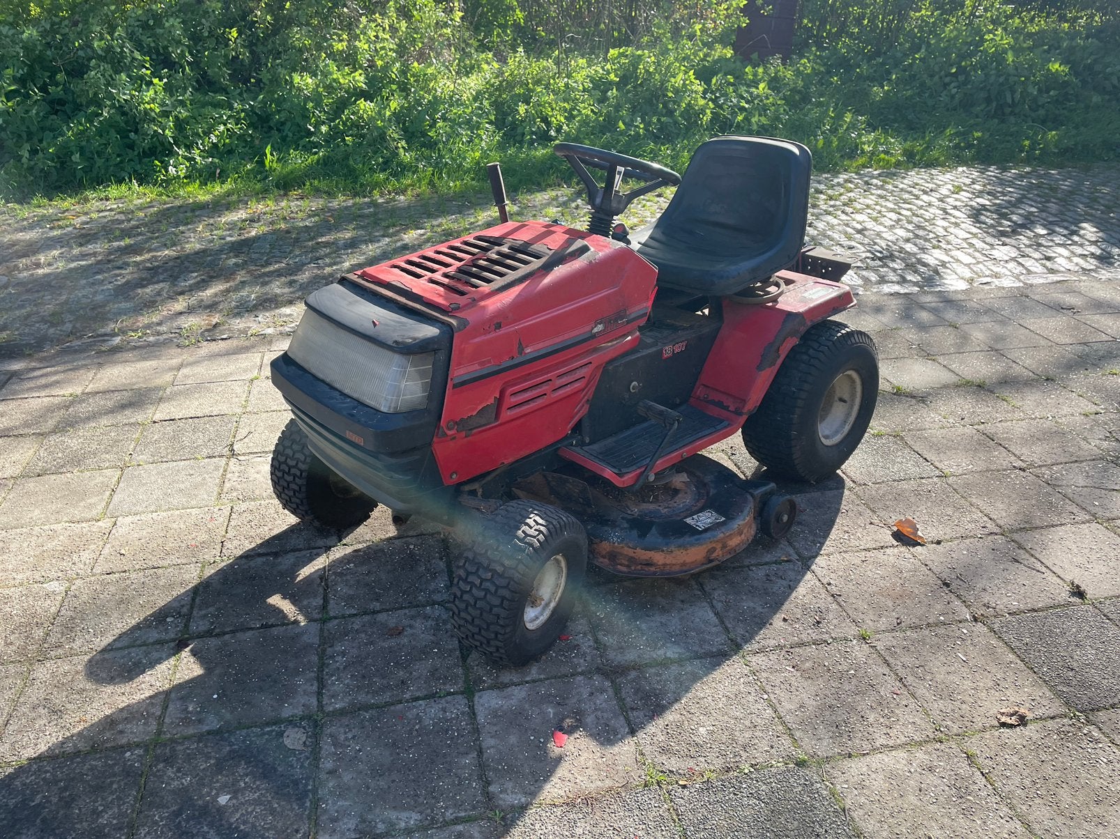 MTD zitmaaier, Ophalen of Verzenden, Gebruikt, Elektrische starter, 90 tot 120 cm