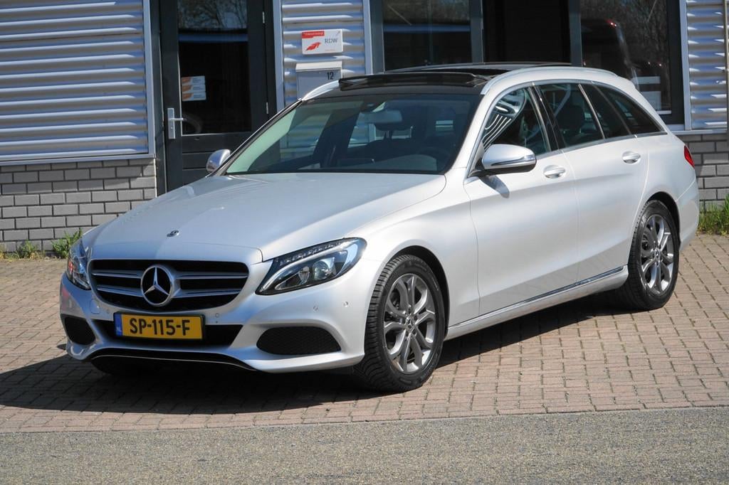 Mercedes-Benz C-klasse Estate 180 EERSTE EIGENAAR PANO CAMER, Auto's, Mercedes-Benz, Automaat, Achterwielaandrijving, Euro 6, Leder en Stof