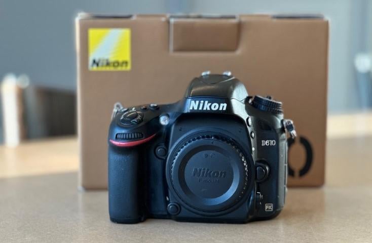 Nikon D610 body occasion, Spiegelreflex, Ophalen of Verzenden, Geen optische zoom, Stroombaan 14, 1181 VX Amstelveen