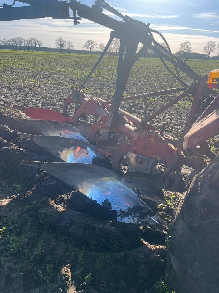 Kverneland 4 schaar ploeg met zibo vorenpakker 16 inch, Ophalen, Grondbewerking
