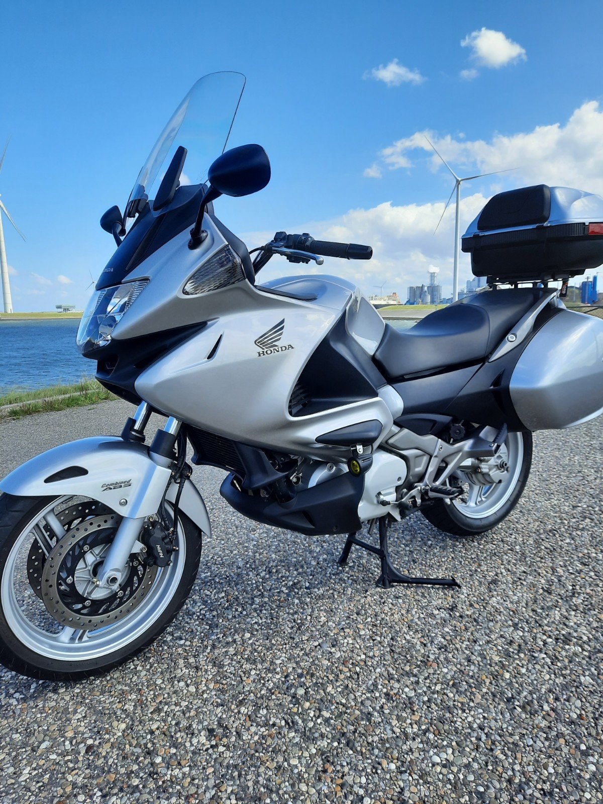 Nette Honda Deauville NT700V - Slechts 6000 km, Topstaat!, Motoren, 2 cilinders, Occasion, Motorrijbewijs A, Particulier