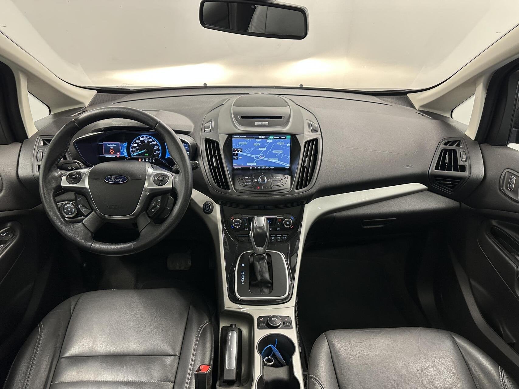 Ford C-Max 2.0 Plug-in Hybrid Titanium Plus TREKHAAK CAMERA, Auto's, Automatische klimaatregeling, Gebruikt, 4 cilinders, Met garantie (alle)