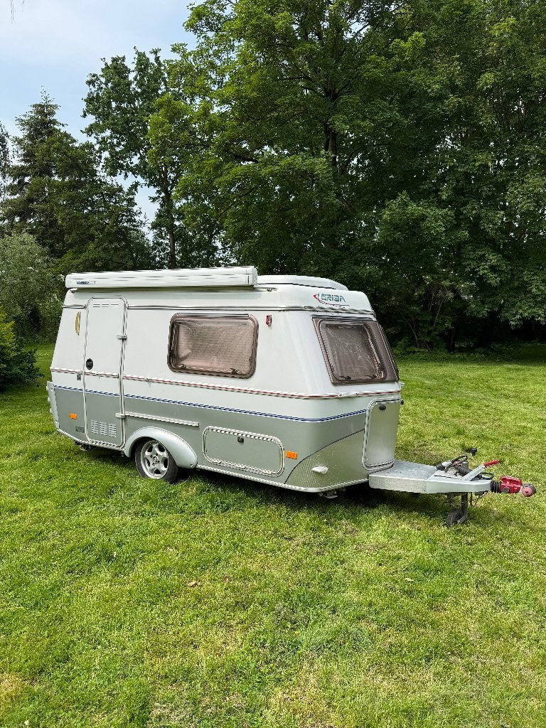 Eriba Puck L 230 GT  met Karsten Opblaas Voortent en WC, Standaardzit, Luifel, Particulier, 4 tot 5 meter