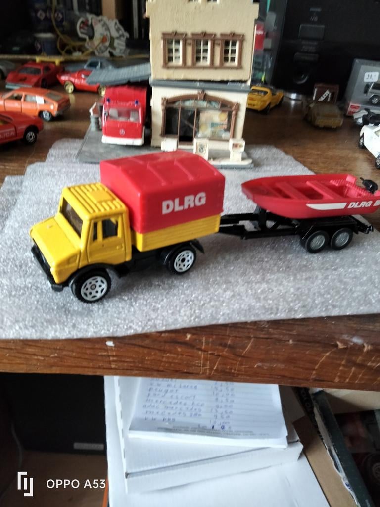 Mercedes met boot  siku 164, Ophalen of Verzenden, Bus of Vrachtwagen