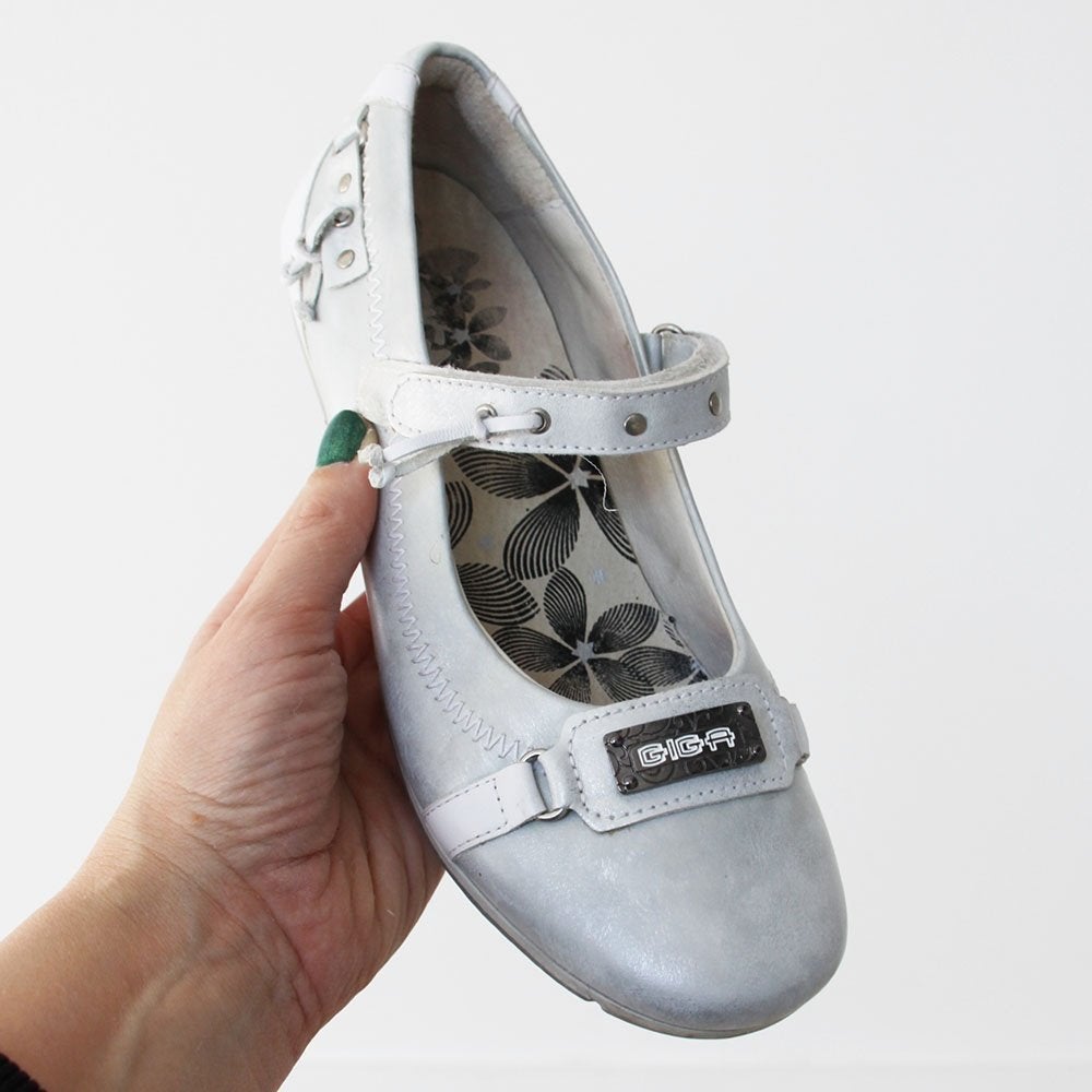 Mooie Leren GIGA Instappers -s9 (Maat 38) € 45,-, Kleding | Dames, Schoenen, Overige kleuren, Instappers, GIGA, Ophalen of Verzenden