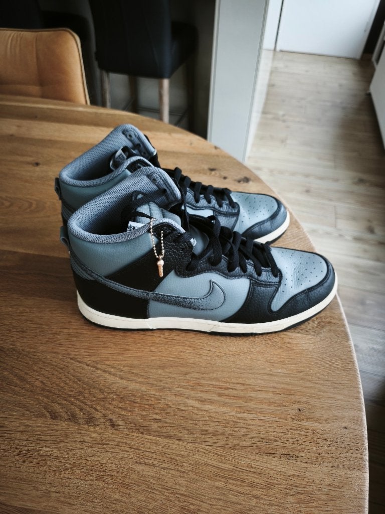 Nike Dunk Hi maat 45 zoals nieuw, Overige kleuren, Ophalen of Verzenden, Sneakers of Gympen, Zo goed als nieuw