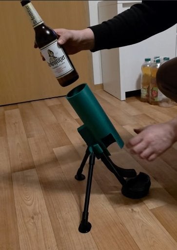 Bier artillery opener, Overige typen, Hengelo OV, Kunststof, Nieuw