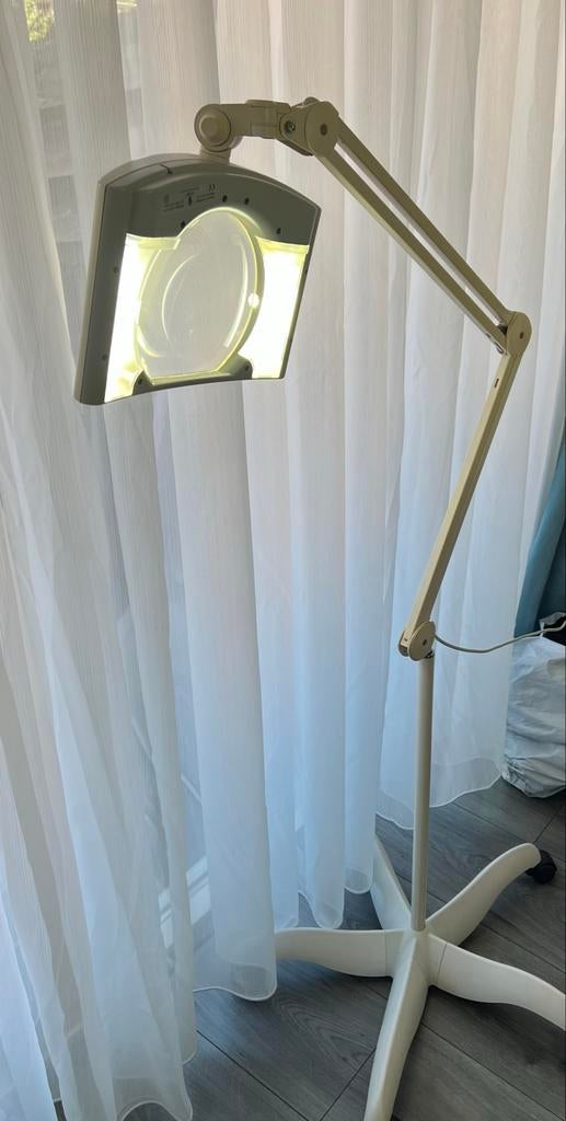 Daylight Loeplamp - Perfect voor hobby en precisiewerk, Hobby en Vrije tijd, Vergrootglazen, Loepen en Loeplampen, Gebruikt, Vergrootglas of Loep