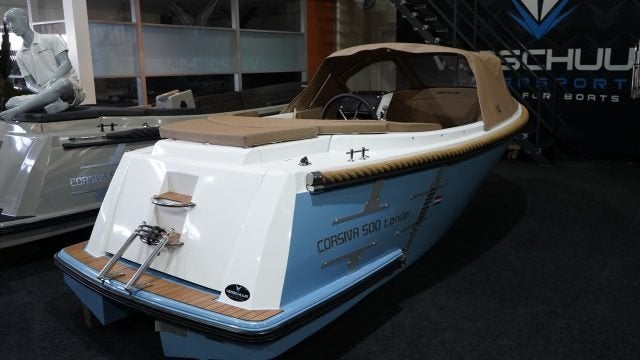 Corsiva  500 tender met 30 Pk DIRECT VAREN, Overige merken, Tender, Corsiva, Herenweg 10a rijnsaterwoude
