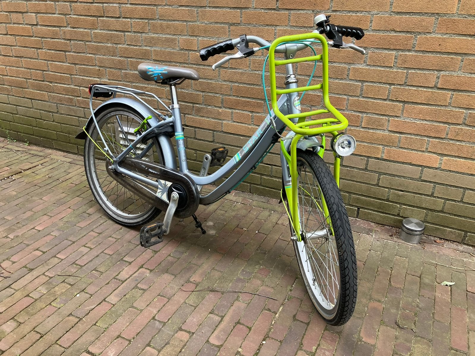 Meisjesfiets Batavus | led-lampen | rekje voor | 22”, Ophalen, Velgrem, 20 inch of meer