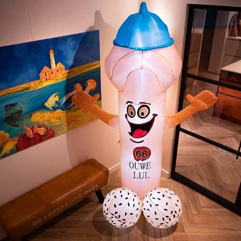 indoor abraham ouwe lul opblaasbaar te huur, Hobby en Vrije tijd, Feestartikelen | Verhuur, Ophalen, Zo goed als nieuw, Abraham of Sarah