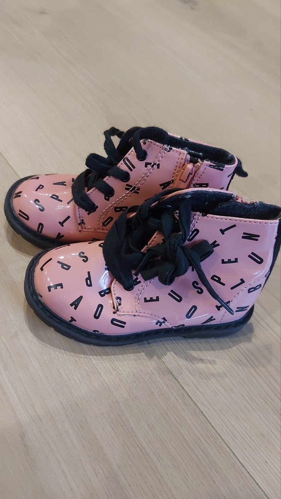 Roze schoenen zara baby maat 21, Kinderen en Baby's, Babykleding | Schoentjes en Sokjes, Ophalen of Verzenden, Zo goed als nieuw