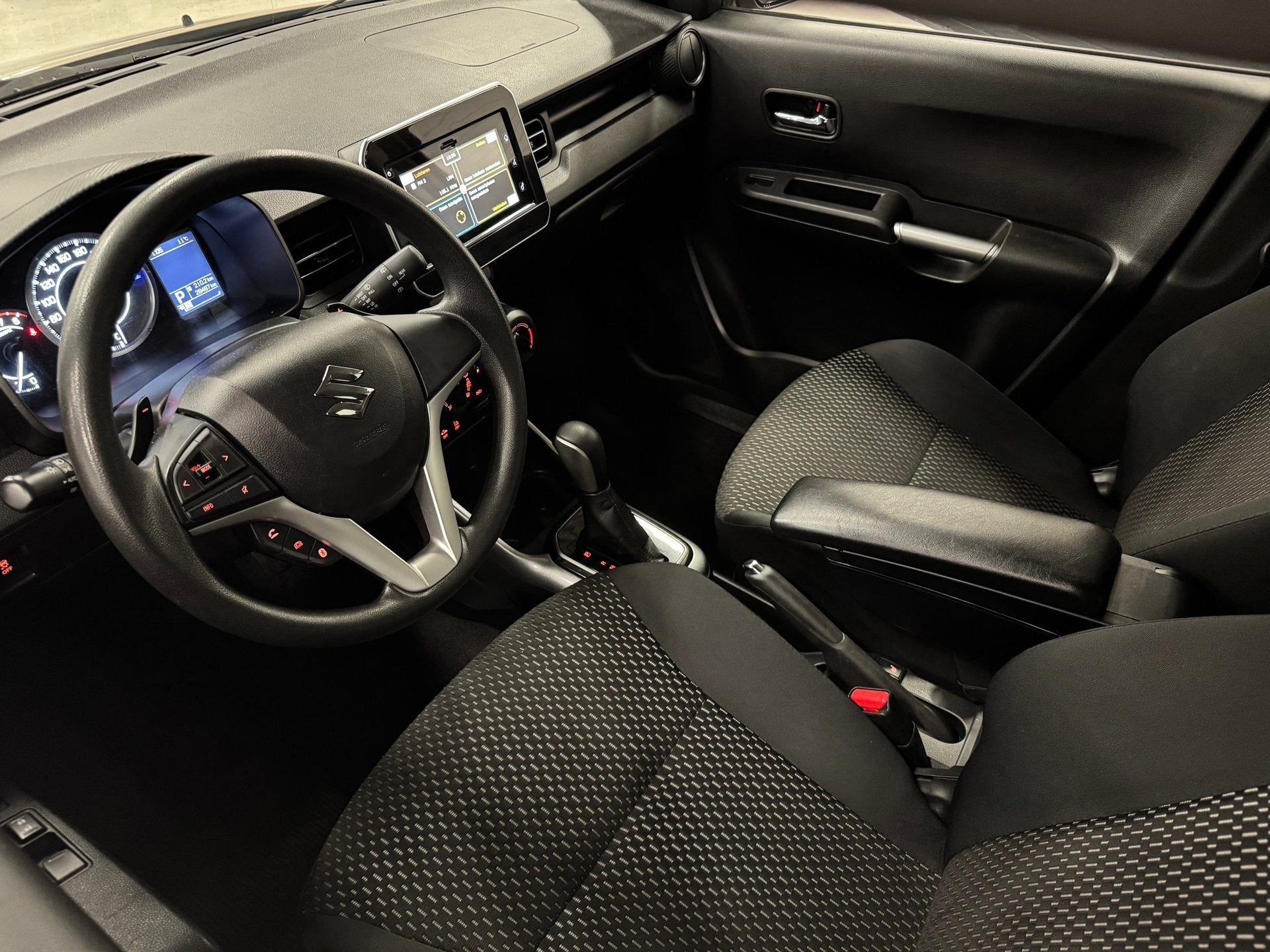 Suzuki Ignis 1.2 Smart Hybrid Select / Automaat / Camera / N, 83 pk, Stof, Gebruikt, Zwart