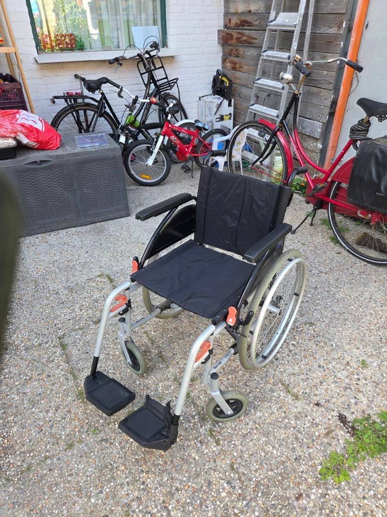 Rolstoel, Ophalen, Duwrolstoel