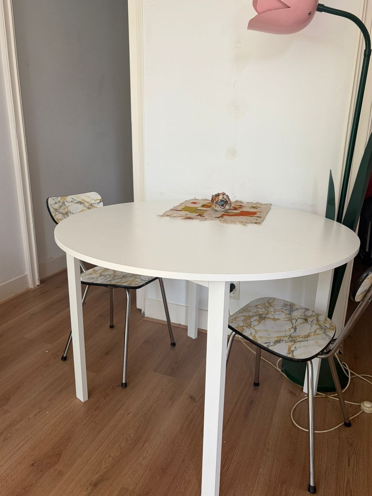 Ronde eetafel IKEA VIHALS, Huis en Inrichting, Tafels | Eettafels, Ophalen, Zo goed als nieuw, Rond, 50 tot 100 cm