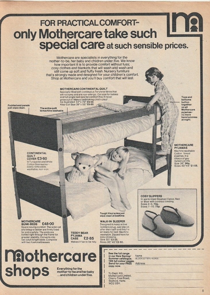 Retro reclame 1973 Mothercare kindermode pyjama pakjes, Verzenden, Overige typen