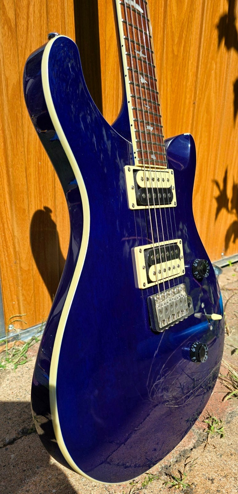 PRS SE Standard 24 – 2021 – Translucent Blue – z.g.a.n., Muziek en Instrumenten, Snaarinstrumenten | Gitaren | Elektrisch, Paul Reed Smith