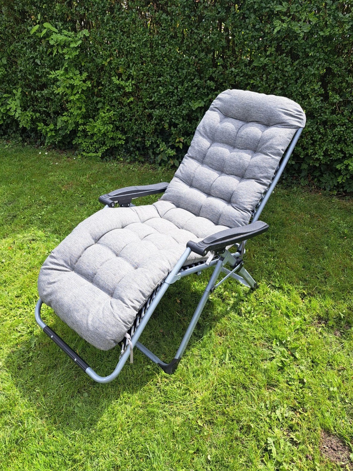 Verstelbare relaxstoel met kussen voor tuin/balkon, Ophalen, Gebruikt, Metaal, Verstelbaar