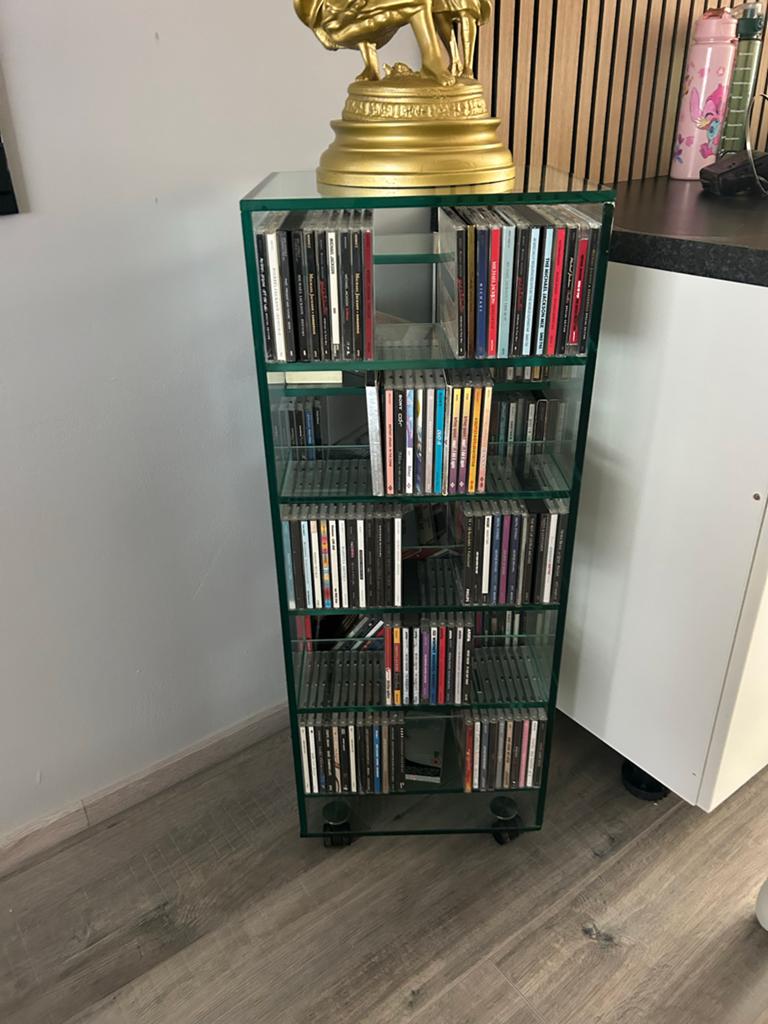 Glazen CD-rek op wieltjes, Gebruikt, 75 tot 150 discs, Ophalen of Verzenden, Glas