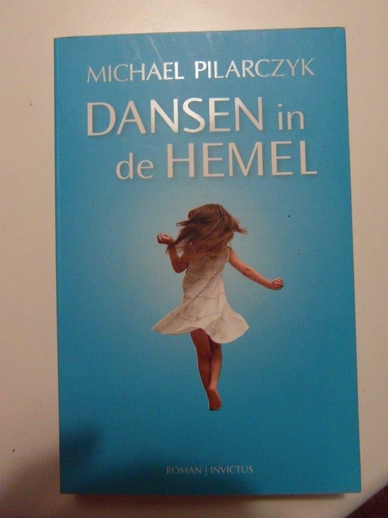 Dansen in de Hemel.   Michael, Ophalen of Verzenden, Zo goed als nieuw