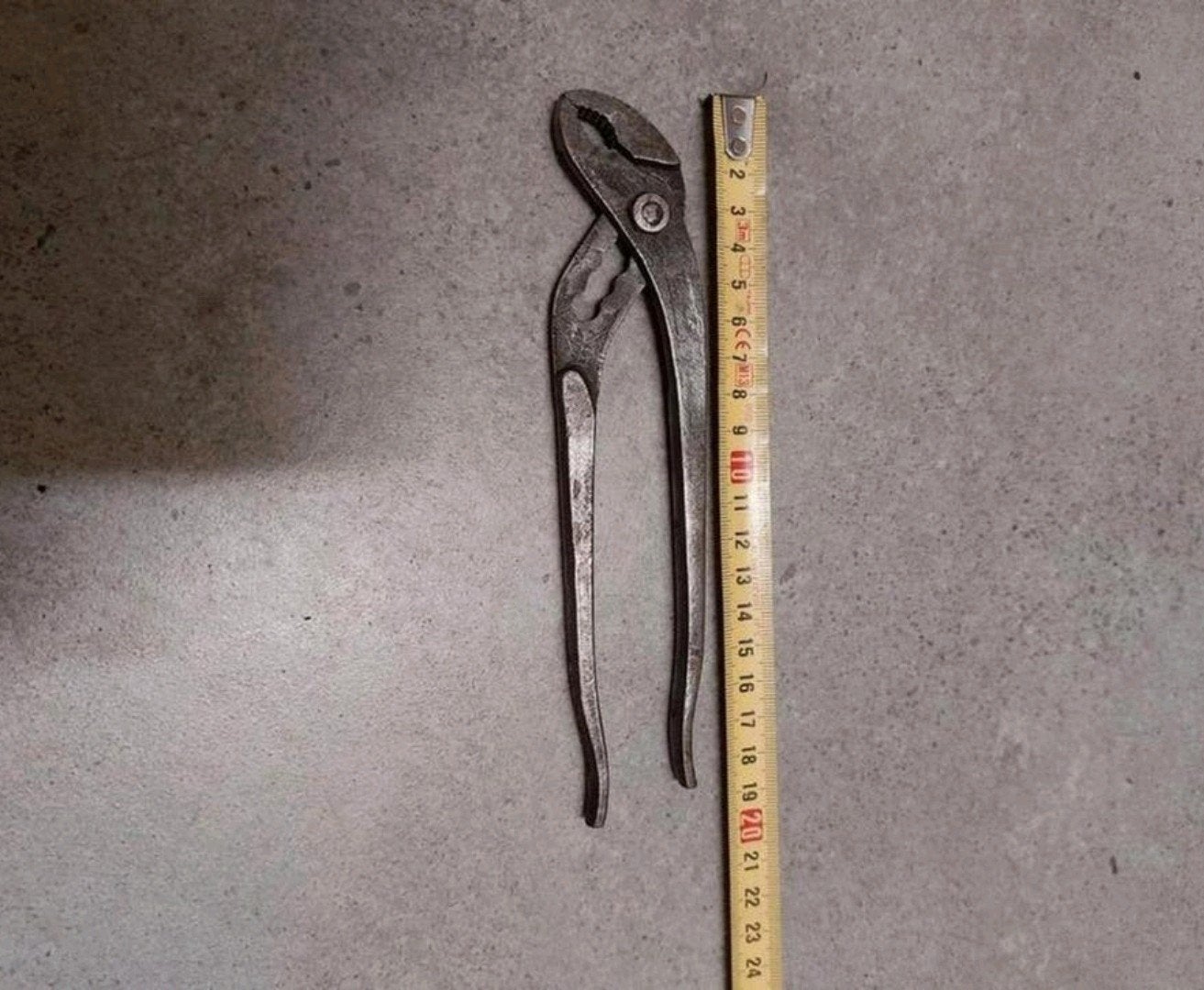 Kleine waterpomptang oldtimer motor toolbox
knipex no88, Ophalen of Verzenden, Gebruikt