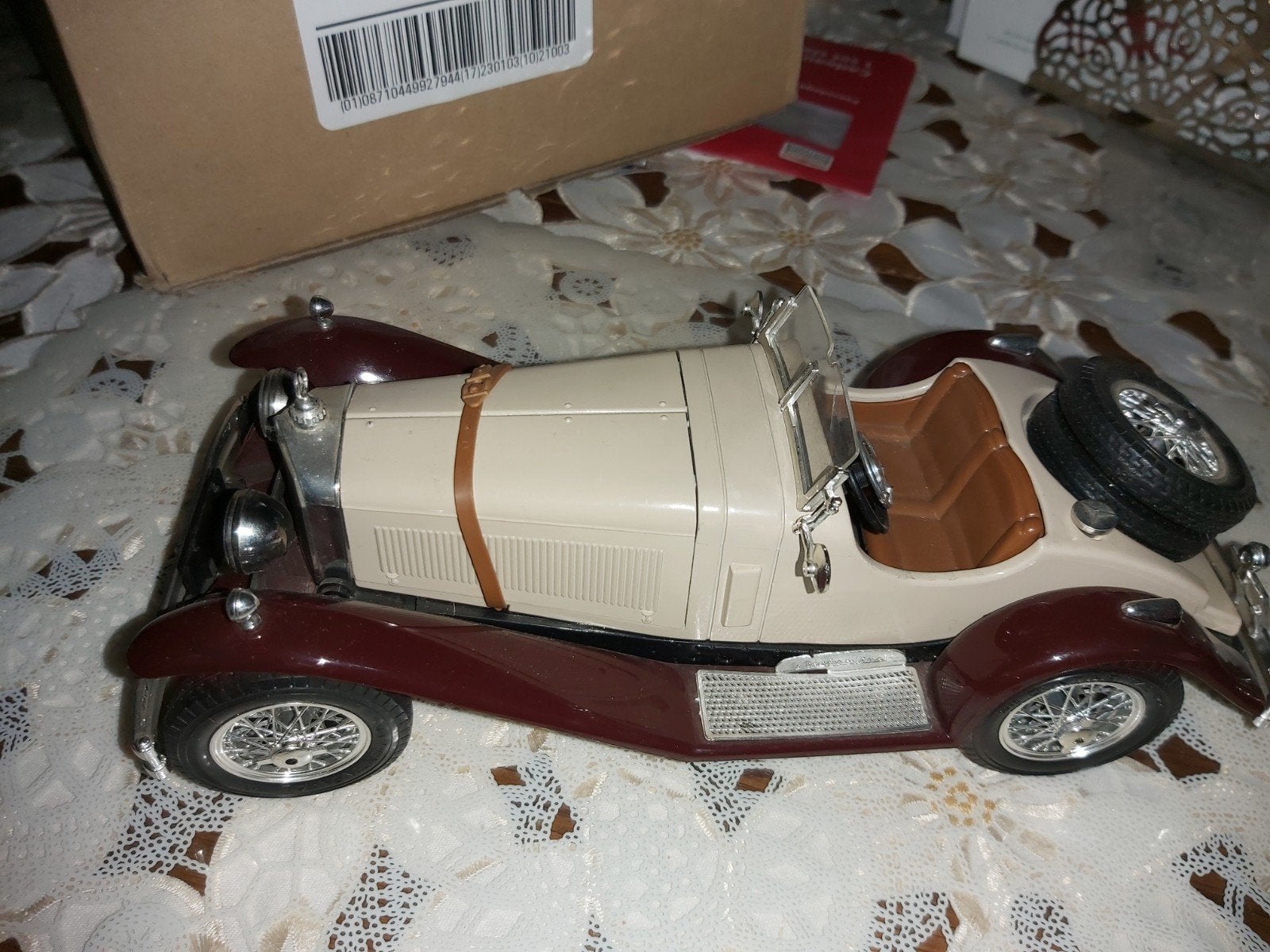 Mercedes Benz SSK 1928., Hobby en Vrije tijd, Modelauto's | 1:18, Ophalen of Verzenden, Zo goed als nieuw, Auto, Overige merken