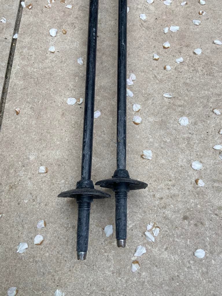 Ski stokken 125 cm carbon fiber, 160 tot 180 cm, Gebruikt, Stokken, Skiën