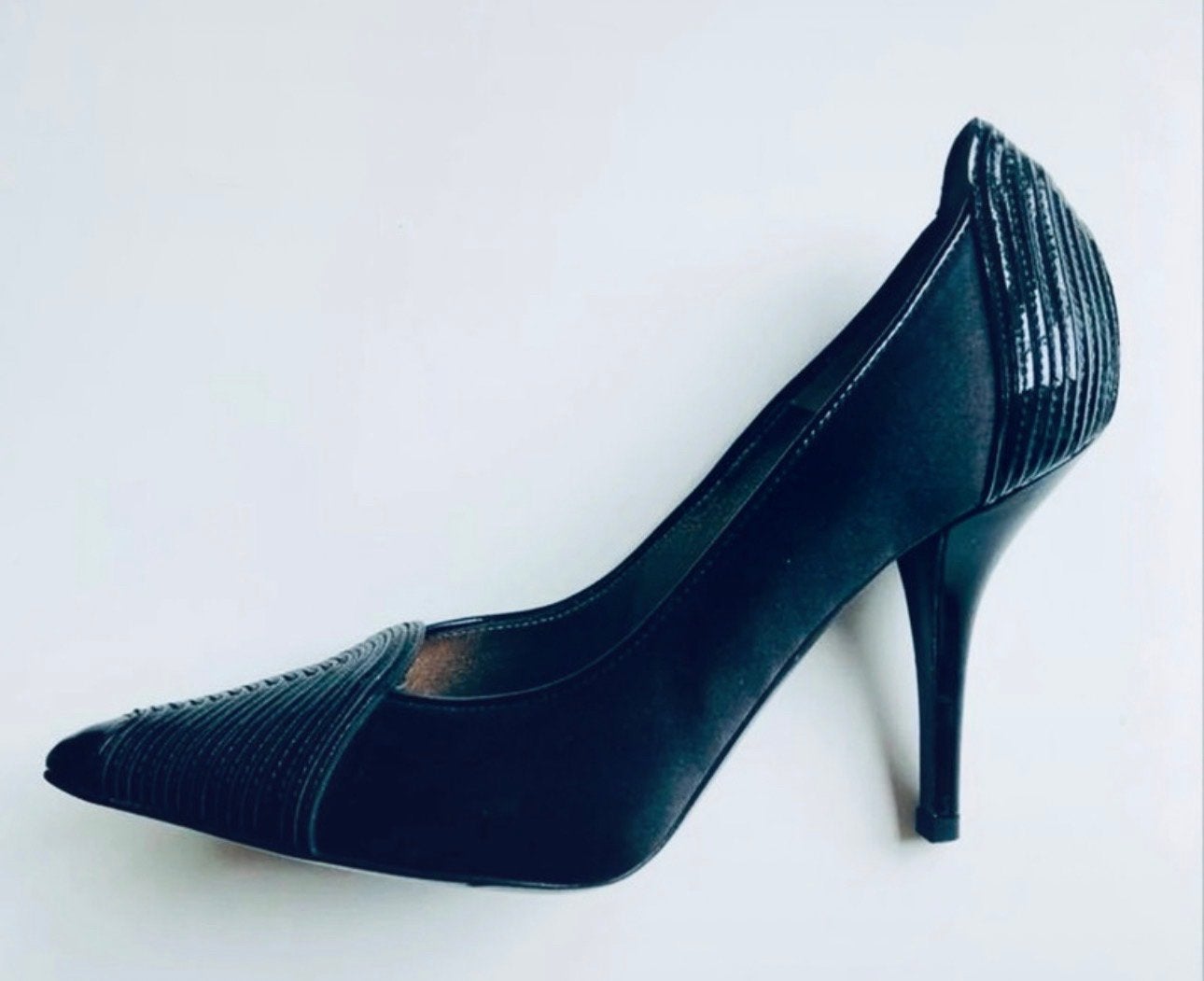 Hugo Boss Pumps - Zwart, Maat 36, Kleding | Dames, Schoenen, Pumps, Verzenden, Zwart, Zo goed als nieuw