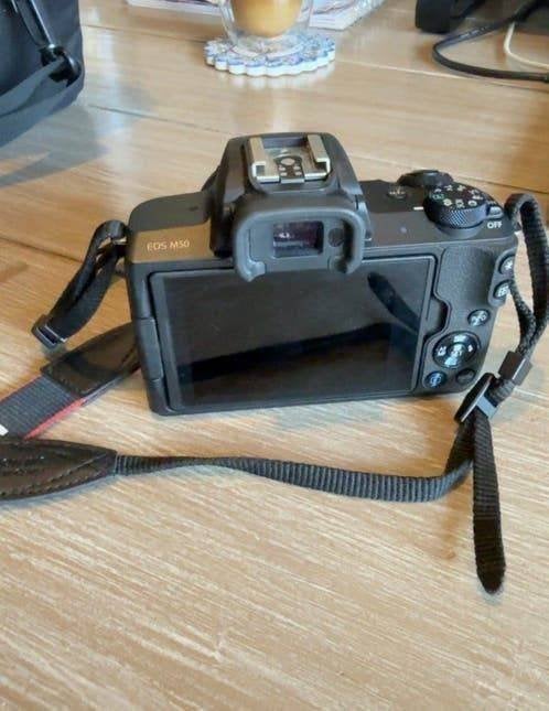 Foto 3 van Canon EOS M50 Systeemcamera met 15-45mm lens