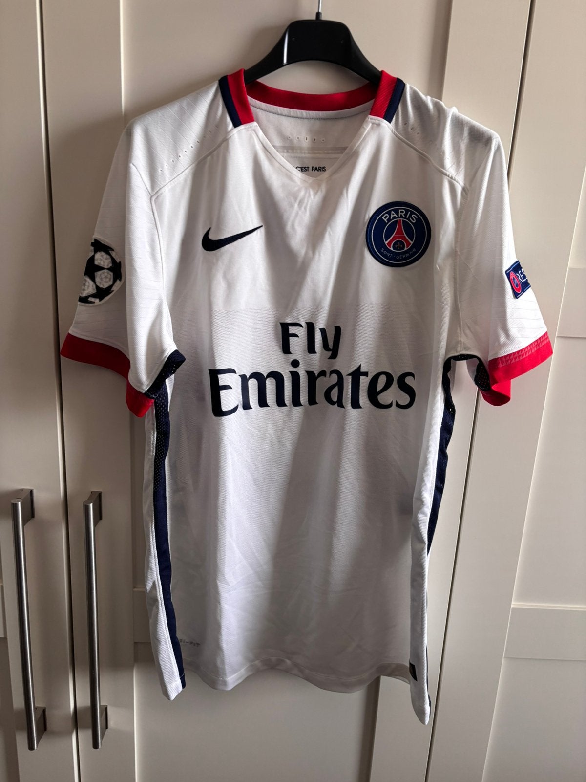 Match worn shirt van der wiel, Verzamelen, Sportartikelen en Voetbal, Ophalen of Verzenden, Zo goed als nieuw, Overige binnenlandse clubs