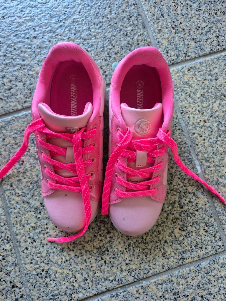 Roze BreezyRollers maat 36, Ophalen, Zo goed als nieuw, Meisje, Schoenen