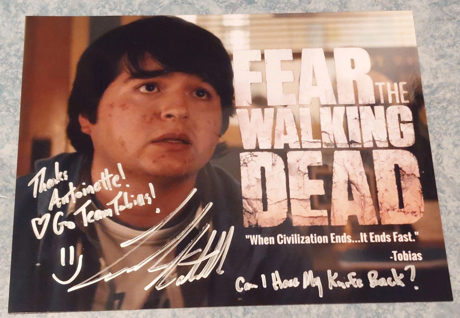 Handtekening Lincoln A. Castellanos Fear the Walking Dead, Ophalen of Verzenden, Zo goed als nieuw, Foto of Kaart, Gesigneerd