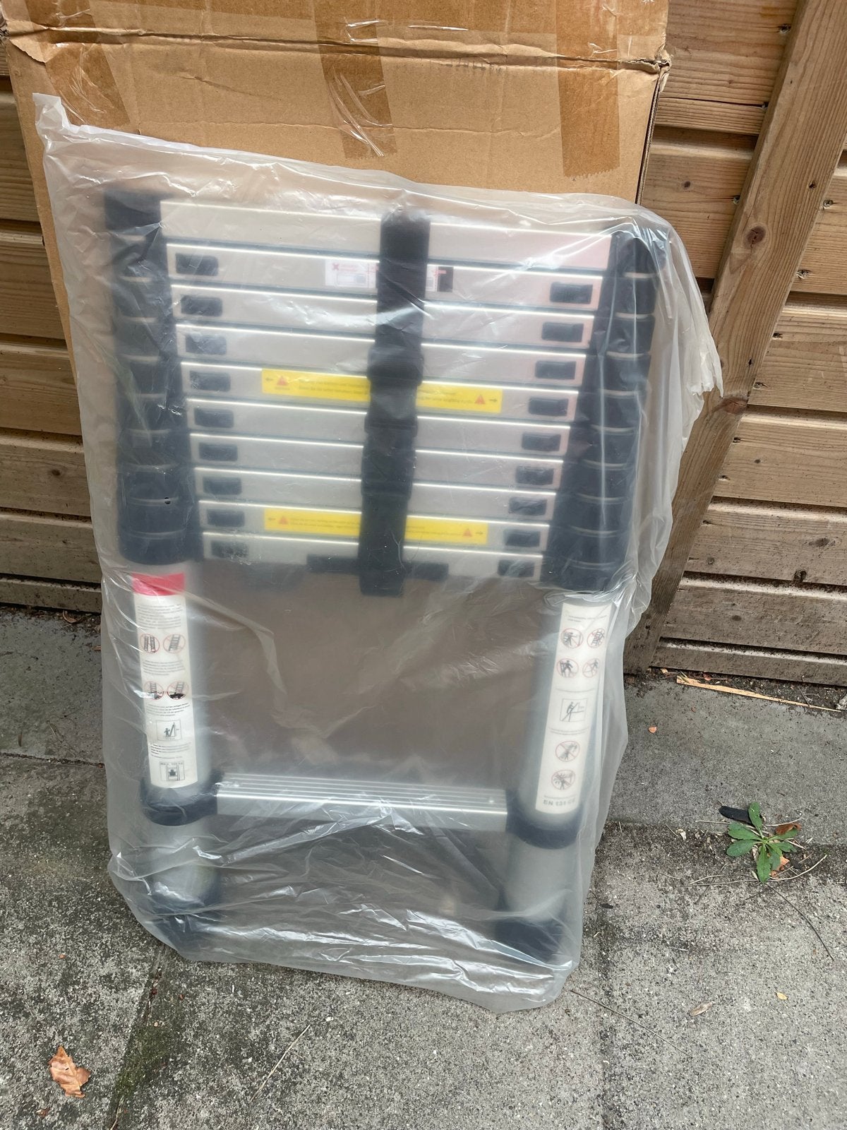 Nieuwe Telescopische Ladder - Ongebruikt in Verpakking, Doe-het-zelf en Verbouw, Ladders en Trappen, Nieuw, Ophalen of Verzenden